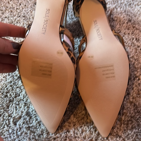 Sole Society leopard heels - Picture 5 of 7
